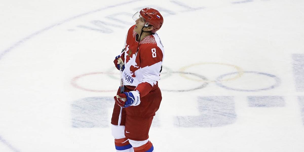 NHL: Piata 50-gólová sezóna Ovečkina, vyrovnal sa legendám