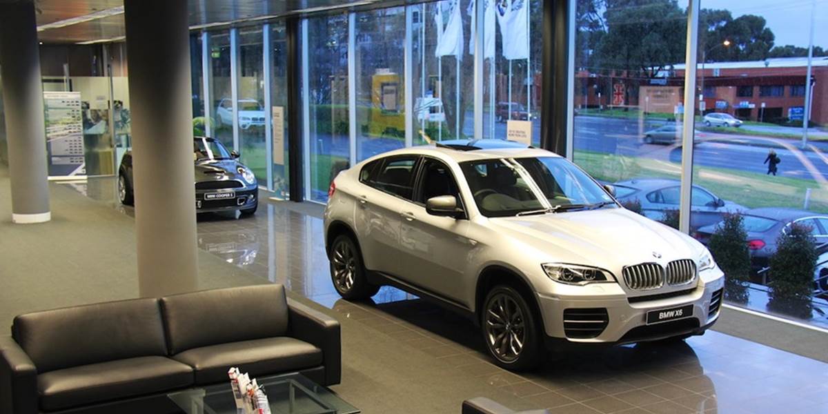 Koncern BMW v marci predal prvý raz viac ako 200-tisíc áut za mesiac