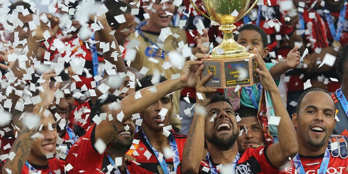 Flamengo so šťastím šampiónom Cariocy, Ituano Paulisty