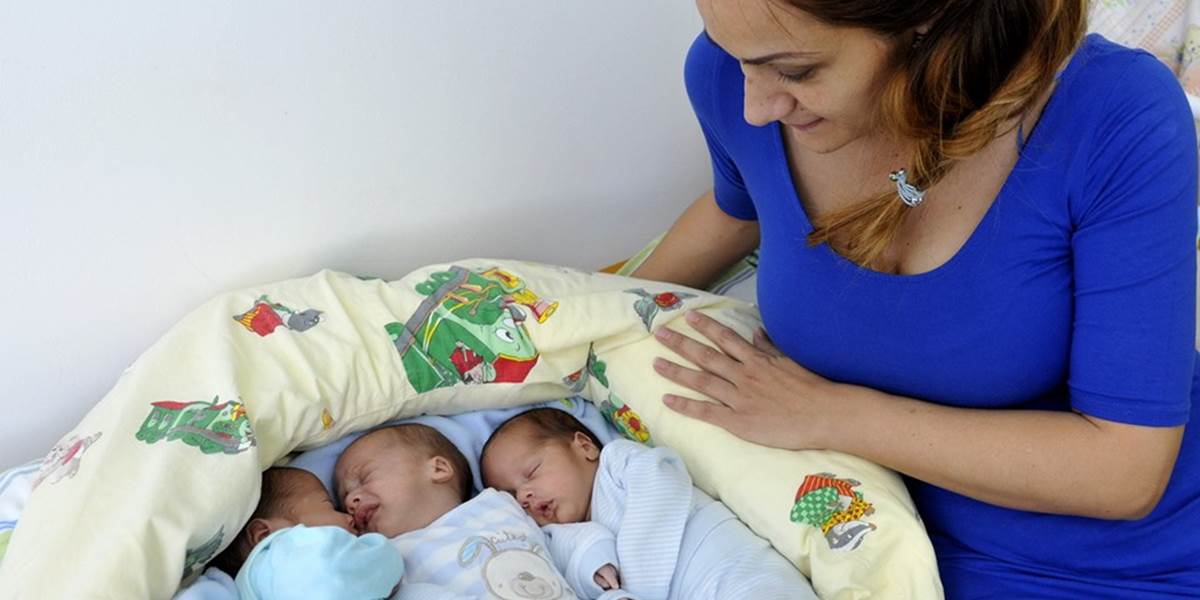 FOTO V Bratislave sa narodili trojičky, dnes ich prepustili z nemocnice domov