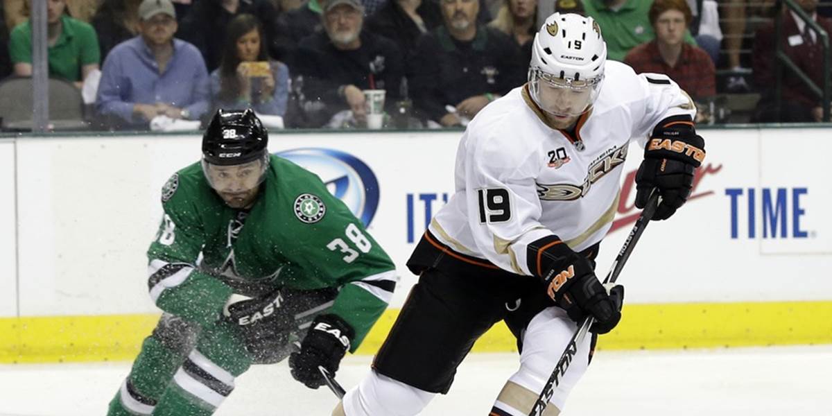 NHL: Obranca Robidas z Anaheimu má opäť zlomenú pravú nohu