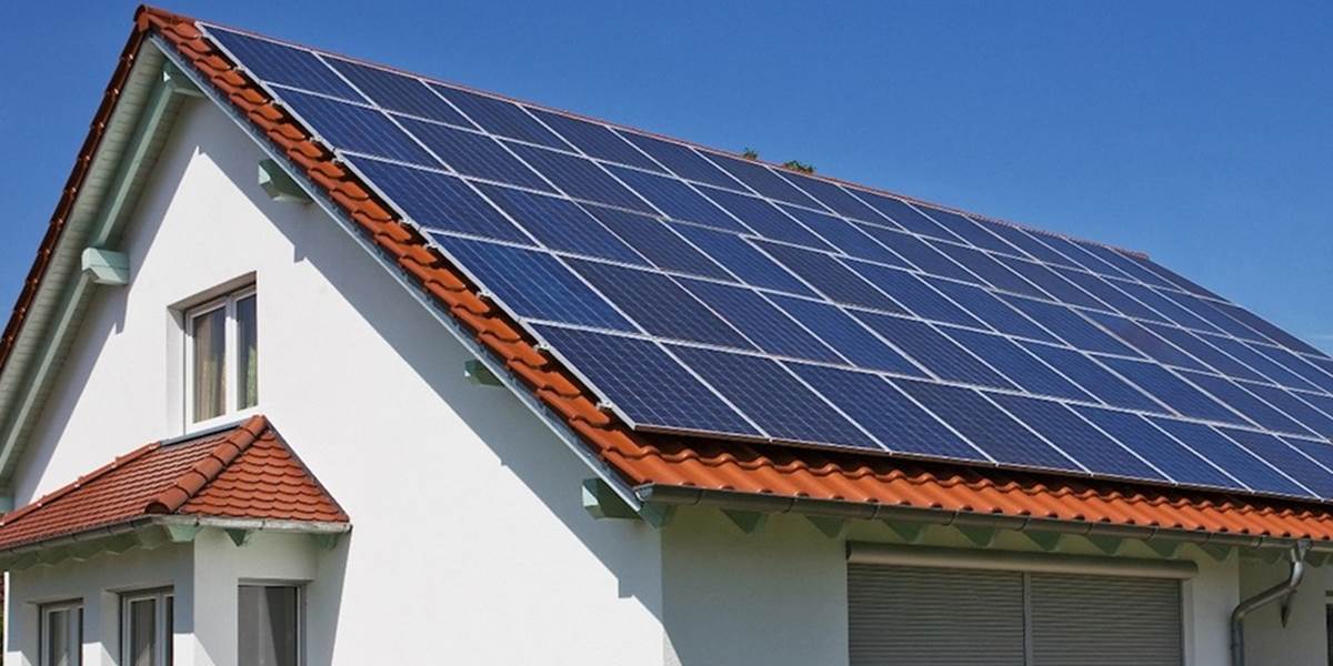 Zlodeji ukradli solárne panely za vyše 50-tisíc