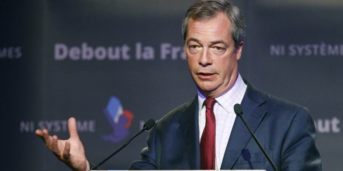 Kontroverzný europoslanec Farage sľúbil politické zemetrasenie