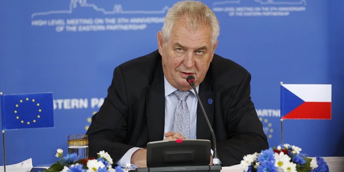Zeman získal podporu pre návrh byť mierotvorcom medzi Ruskom a Ukrajinou