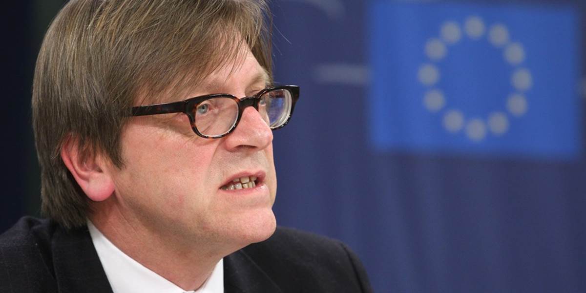 V prvej televíznej debate pred eurovoľbami zabodoval Verhofstadt