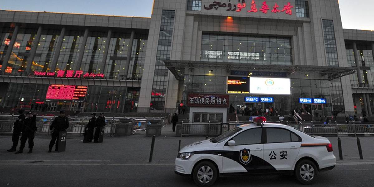 Teroristický útok na železničnej stanici v Číne: Hlásia troch mŕtvych a 79 zranených!