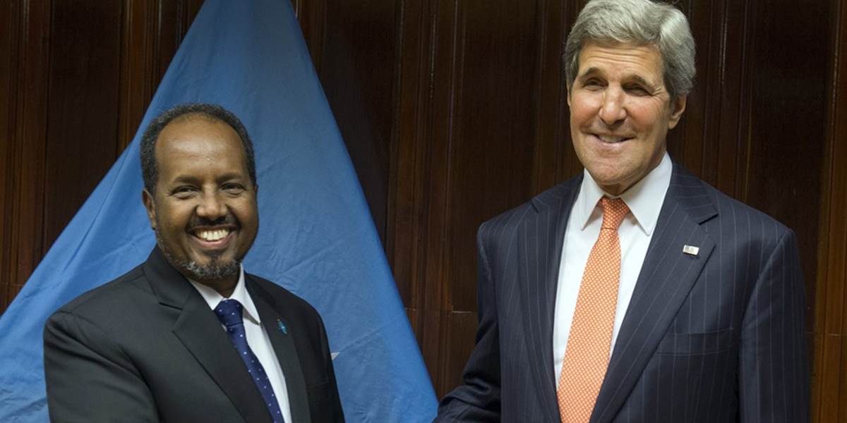 Kerry vyzval na prijatie opatrení, ktoré zabezpečia Afrike demokraciu