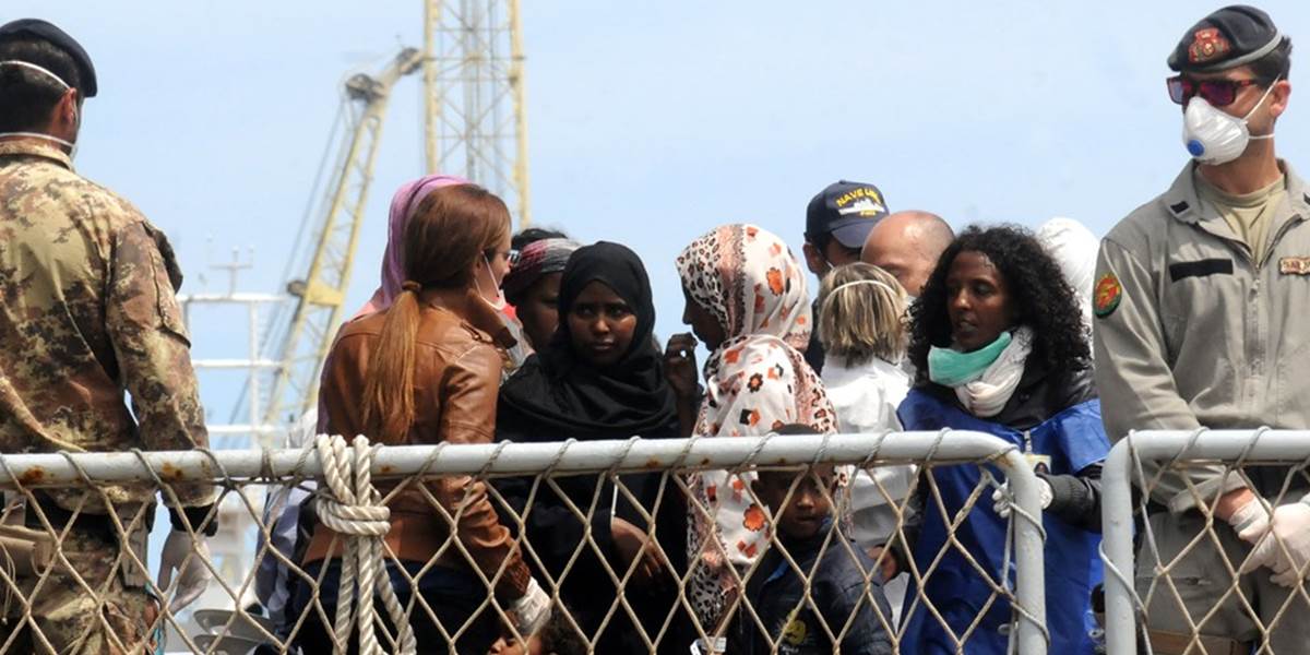 Pri grécku sa potopili lode s imigrantmi, dvaja sú mŕtvi, 30 nezvestných