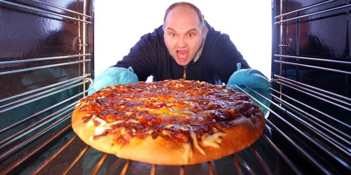 Čertovsky pálivá pizza