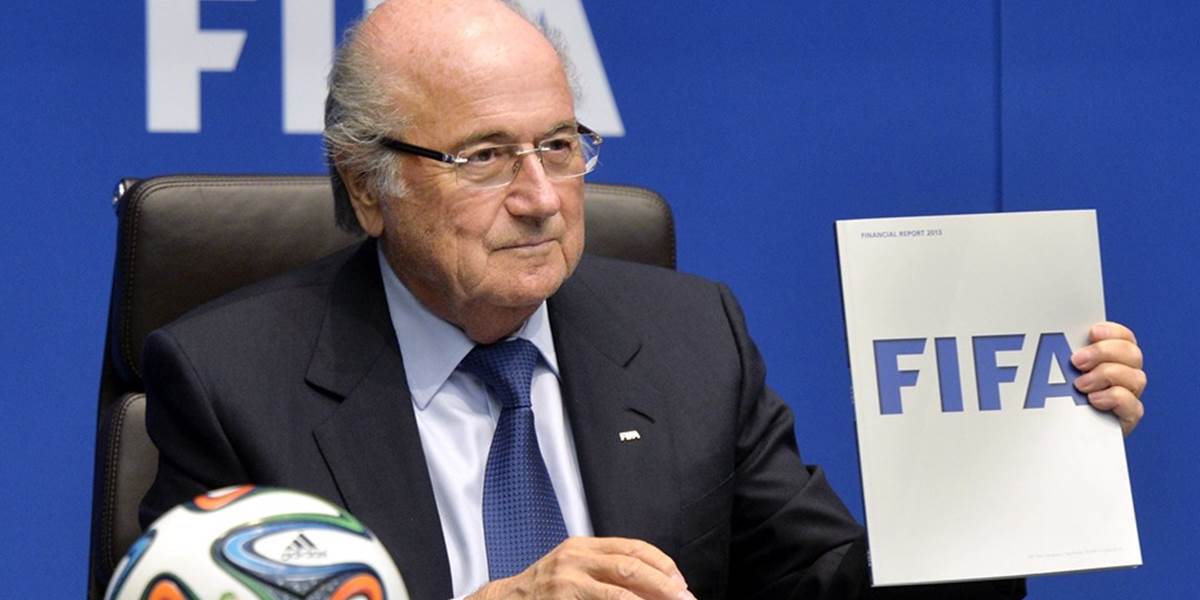 Blatter bude kandidovať na post šéfa FIFA aj na budúci rok