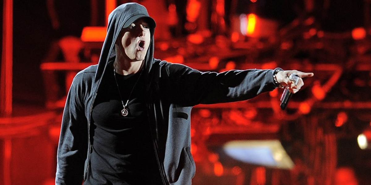 Rapper Eminem pre veľký záujem pridal druhý koncert vo Wembley