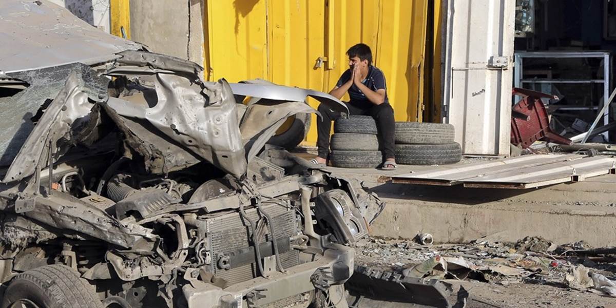 Pri bombovom útoku v meste al-Mukallá zahynulo šesť vojakov