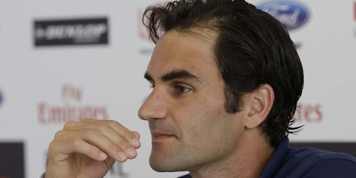 Štvornásobného otca Federera vyslala do Ríma jeho manželka
