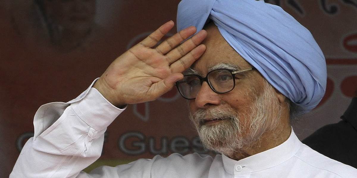 Premiér Manmóhan Singh odstúpil, jeho nástupcu vítali v Naí Dillí davy
