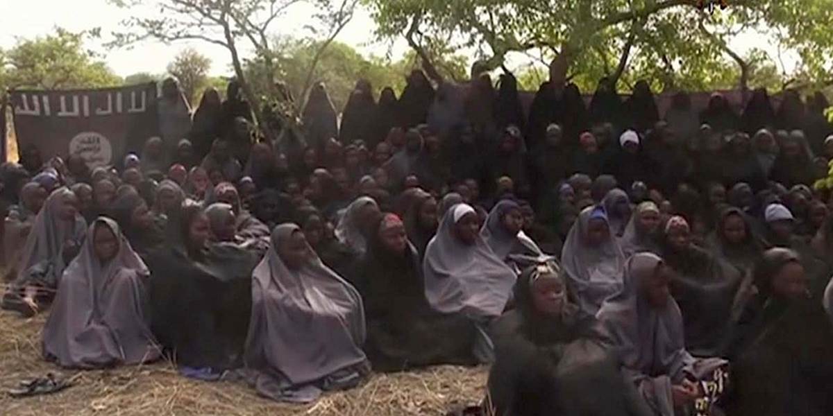 Nigérijská armáda už vie, kde sa nachádzajú unesené školáčky!
