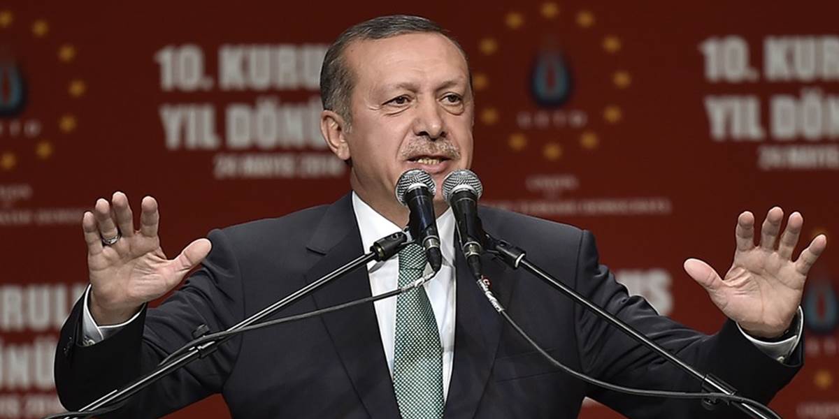 Erdogan: Výsledky eurovolieb signalizujú nárast rasistických nálad