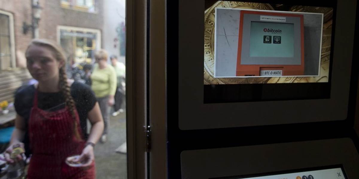 Česko má prvý automat na bitcoiny, ktorý umožňuje vybrať hotovosť