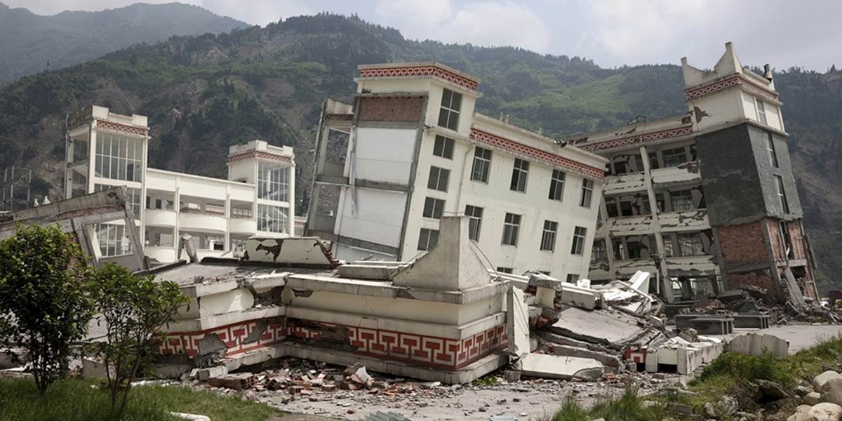 Zemetrasenie na juhozápade Číny zranilo vyše tridsať ľudí