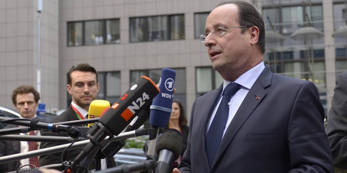 Francúzsky prezident sľubuje "trvalý" boj proti vracajúcim sa džihádistom