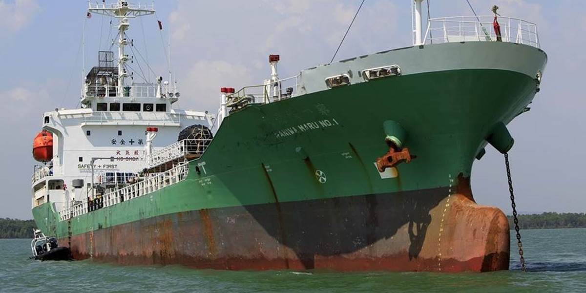 Unesený thajský tanker našli, piráti ukradli náklad