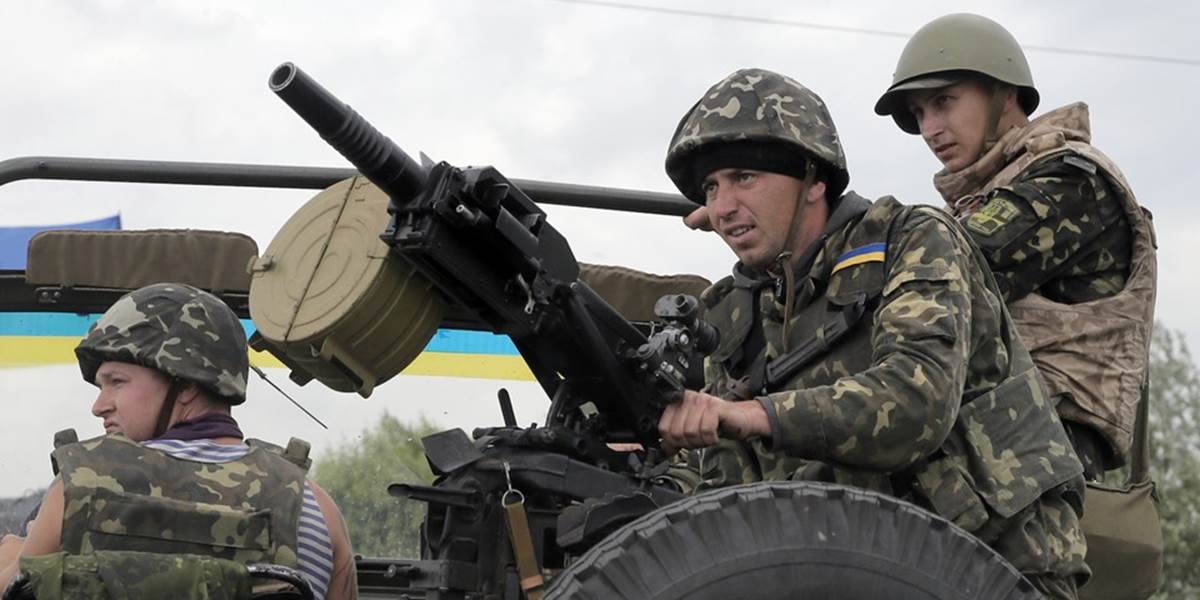 Situácia na Ukrajine: Na základňu pohraničníkov v Luhansku zaútočilo vyše 400 ozbrojencov!