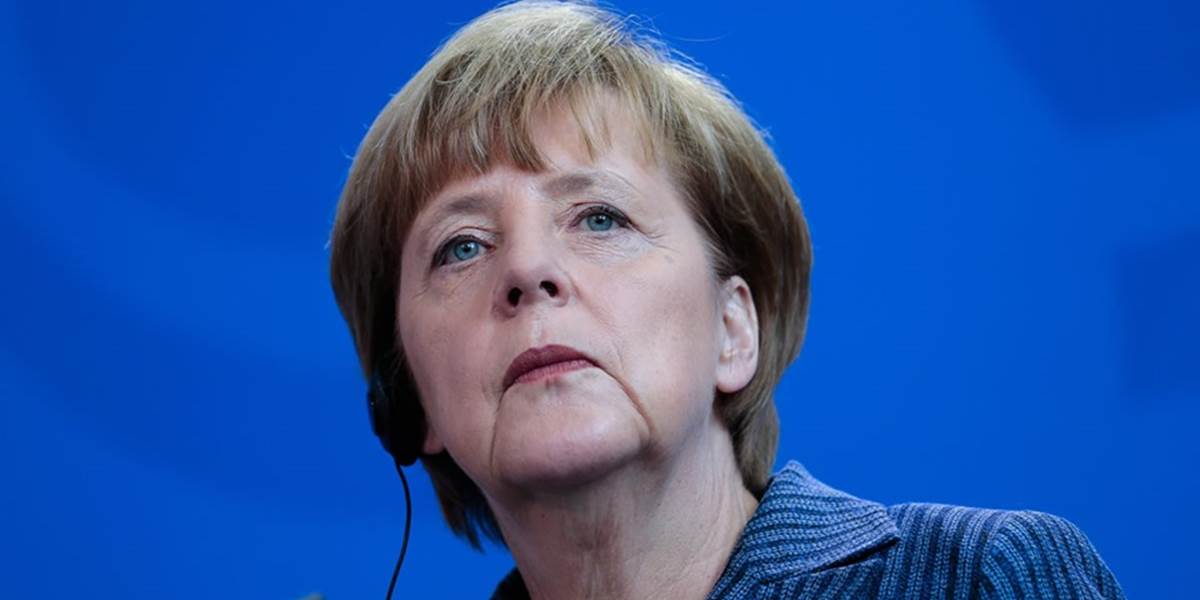 Merkelová stále podporuje voľbu Junckera do čela EK, napriek nesúhlasu Británie