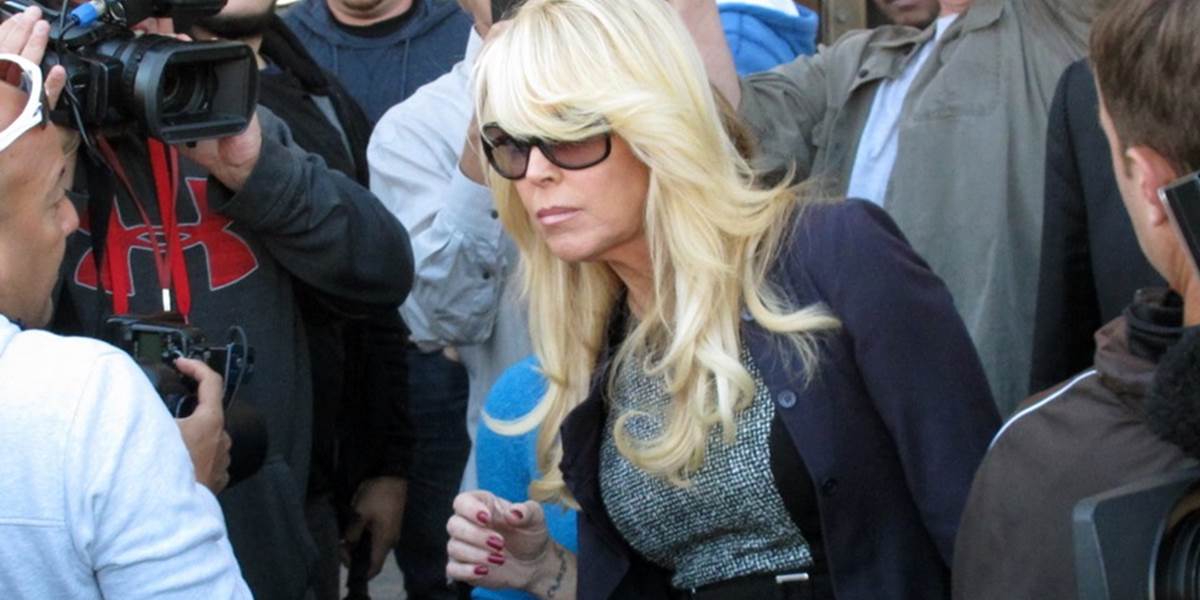 Matka Lindsay Lohan prišla pre alkohol za volantom o vodičák
