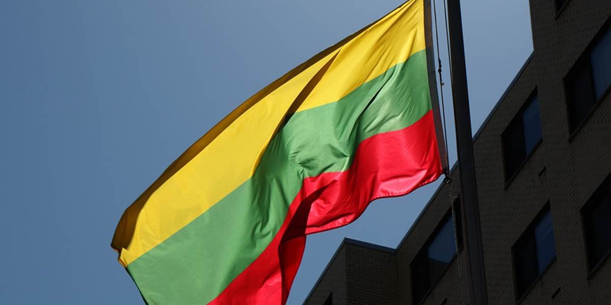 Európska komisia otvorila dvere pre vstup Litvy do eurozóny