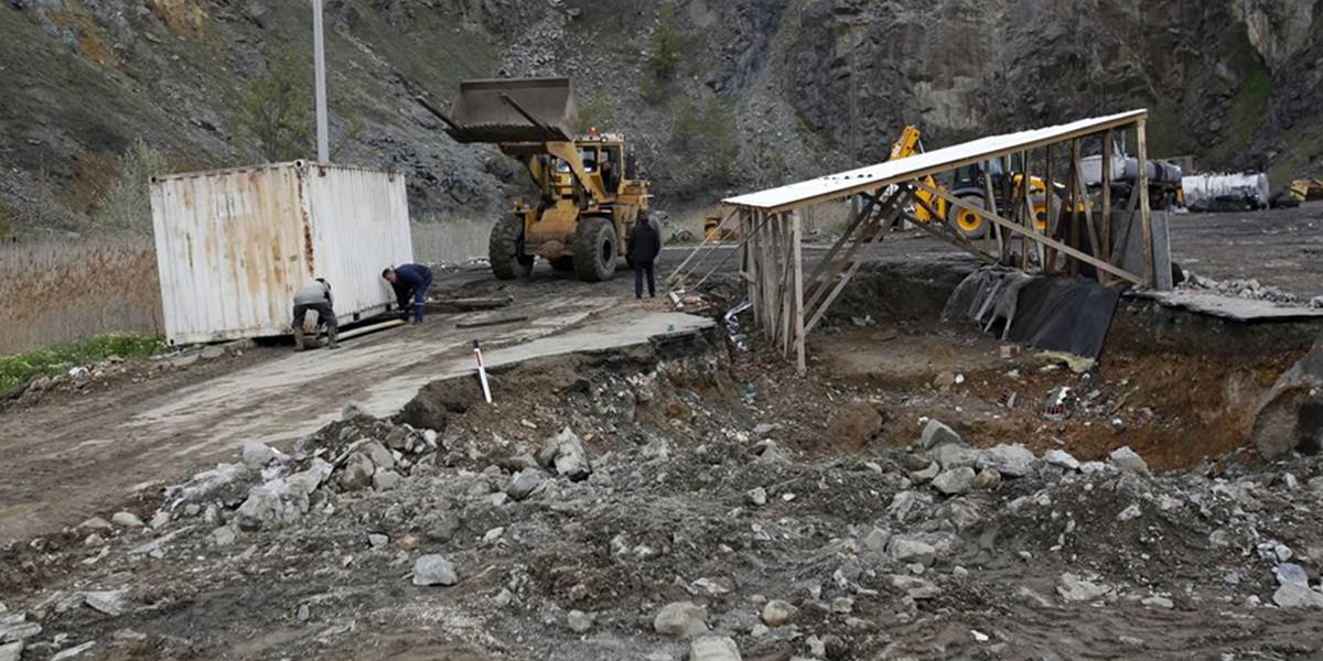 Silné záplavy v Bosne odkryli masový hrob