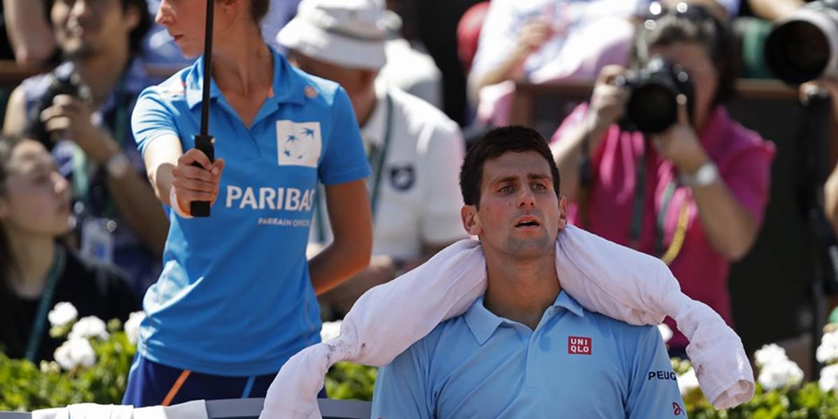 Roland Garros: Djokovič prvým finalistom mužskej dvojhry po triumfe nad Gulbisom