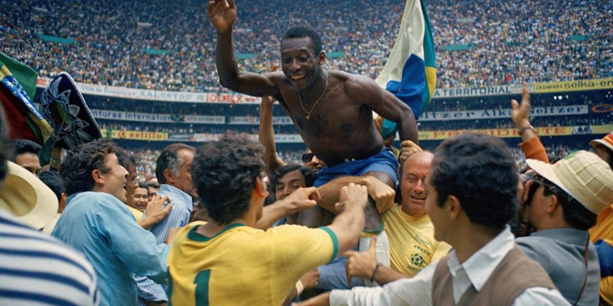 Pelé si vo finále želá Uruguaj a ukončenie traumy z roku 1950