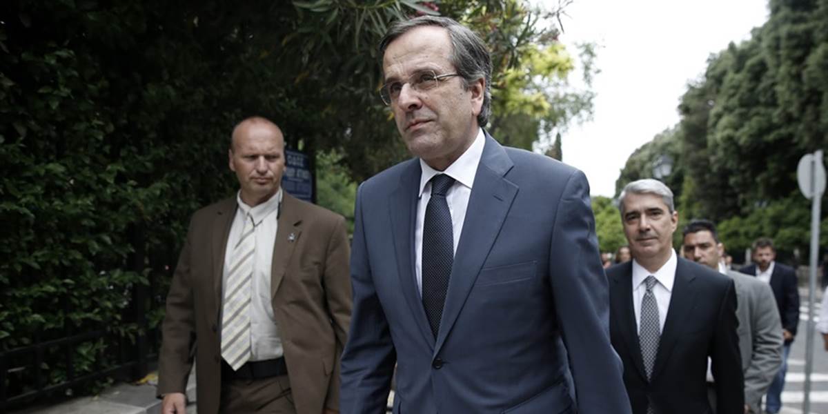 Grécky premiér zrekonštruoval vládu, vymenil aj ministra financií