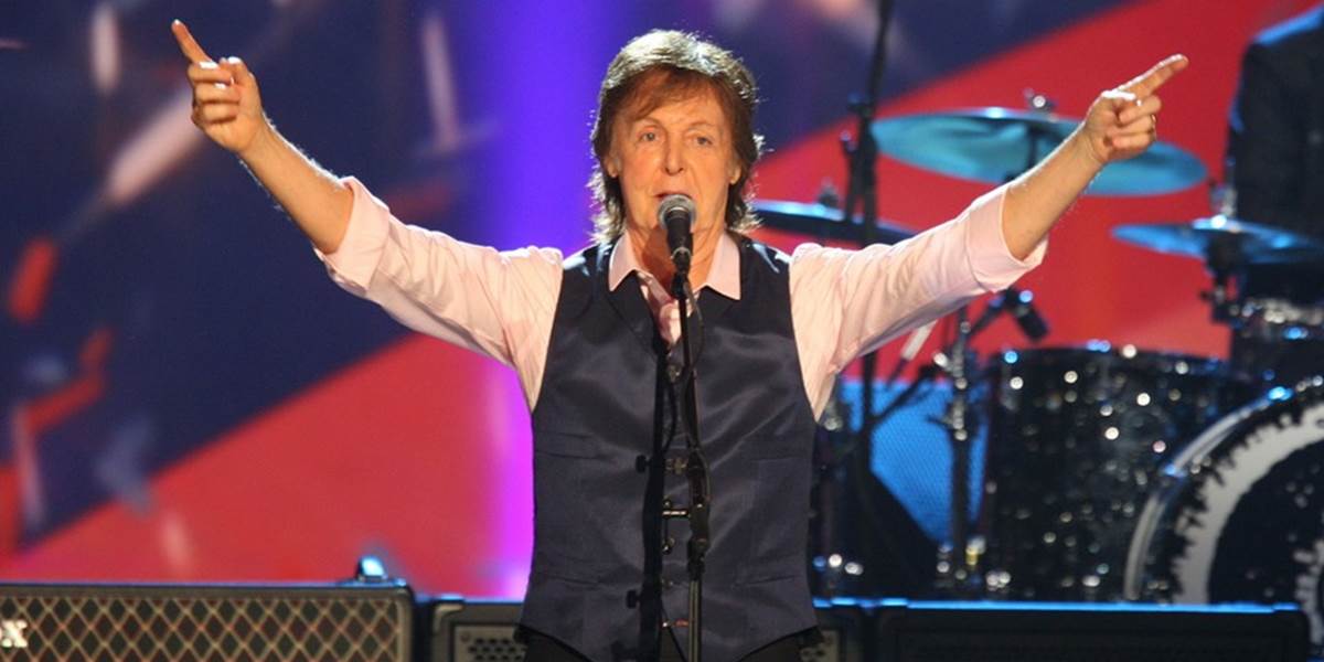 Paul McCartney preložil ďalšie koncerty, bude ešte odpočívať