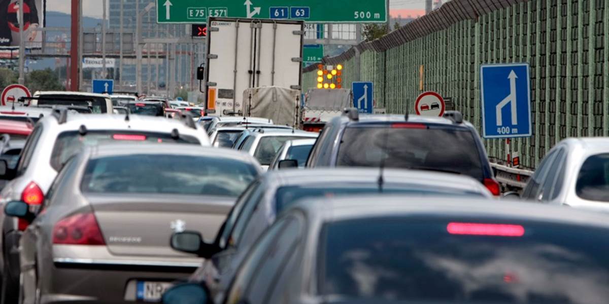 Rezort dopravy znižuje pokuty za mýtne prehrešky, vodičov bude možné pokarhať
