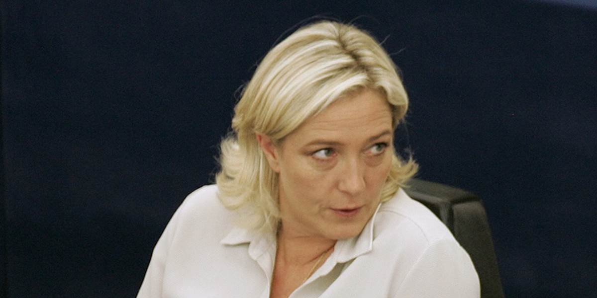 Jean-Marie Le Pen už nesmie zverejňovať videá na webe FN