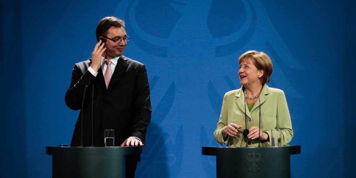 Merkelová prisľúbila Vučičovi podporu pri vstupe Srbska do EÚ