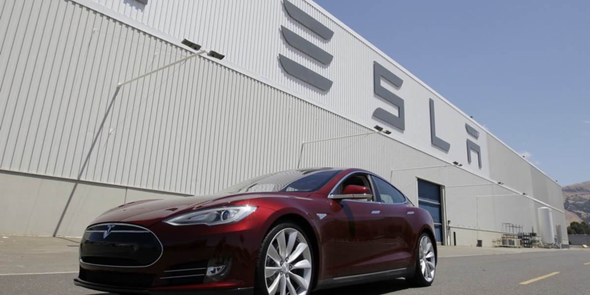 Neuveriteľné: Spoločnosť Tesla zverejnila svojej patenty, automobilky ich môžu použiť zadarmo!