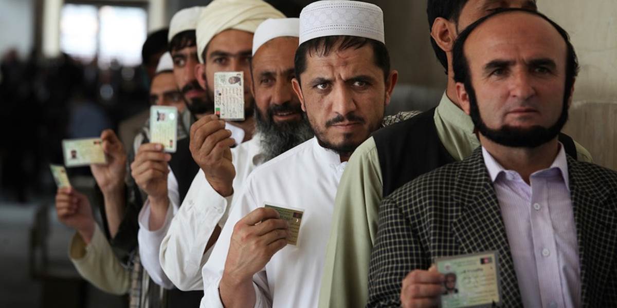 Druhé kolo volieb v Afganistane rozhodne o novom prezidentovi