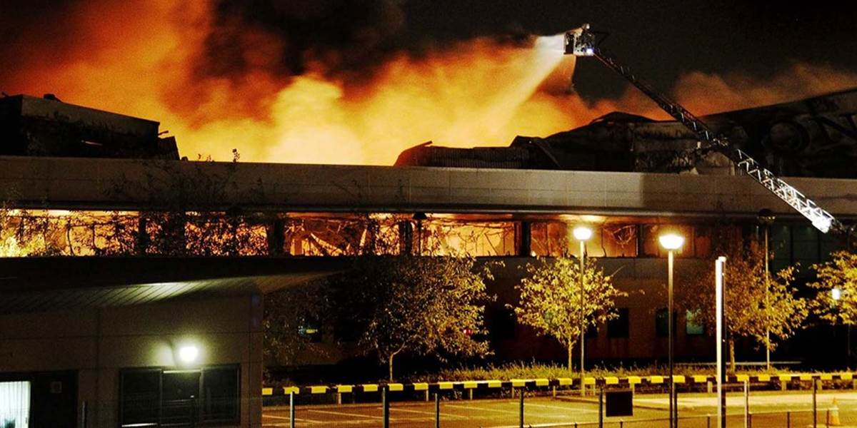 Požiar v sibírskej rafinérii si pravdepodobne vyžiadal obete na životoch