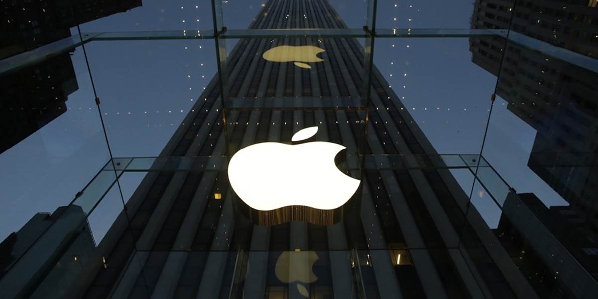 Apple sa dohodol na mimosúdnom urovnaní v spore o e-knihy