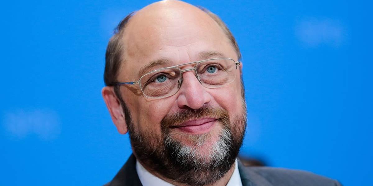 Martin Schulz sa opäť stal šéfom socialistov a demokratov v europarlamente