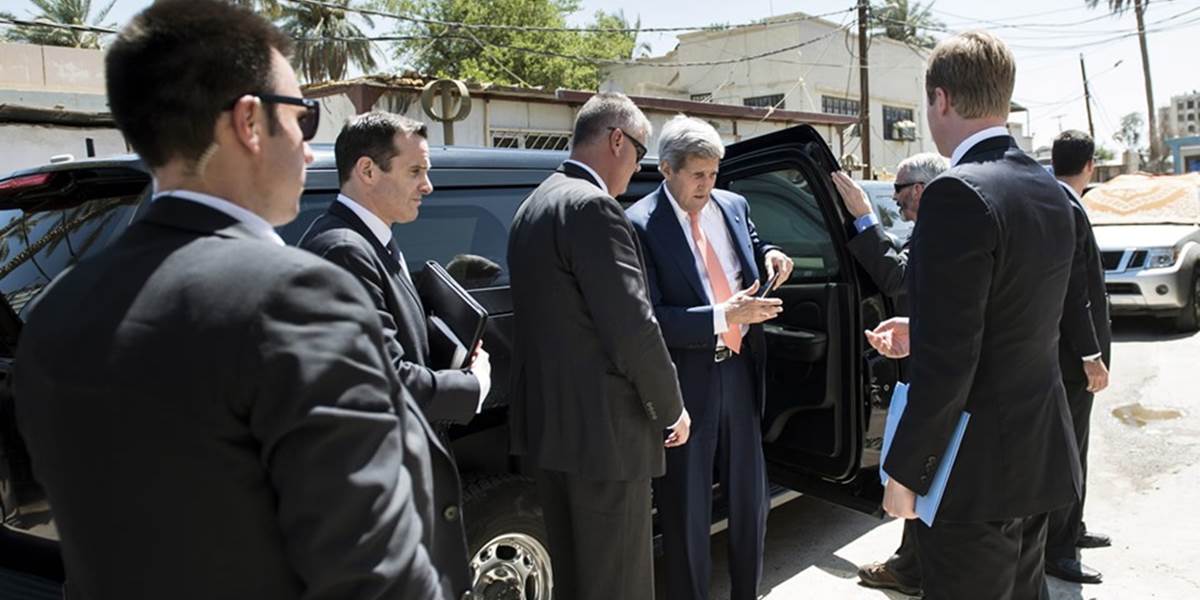 Kerry sa stretol s al-Málikím, dominovala bezpečnostná situácia