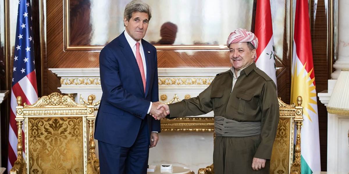 Kerry presviedča Kurdov, aby podporovali centrálnu vládu