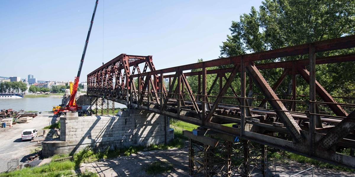 Práce na Starom moste zastavili kvôli bombám z 2. svetovej vojny