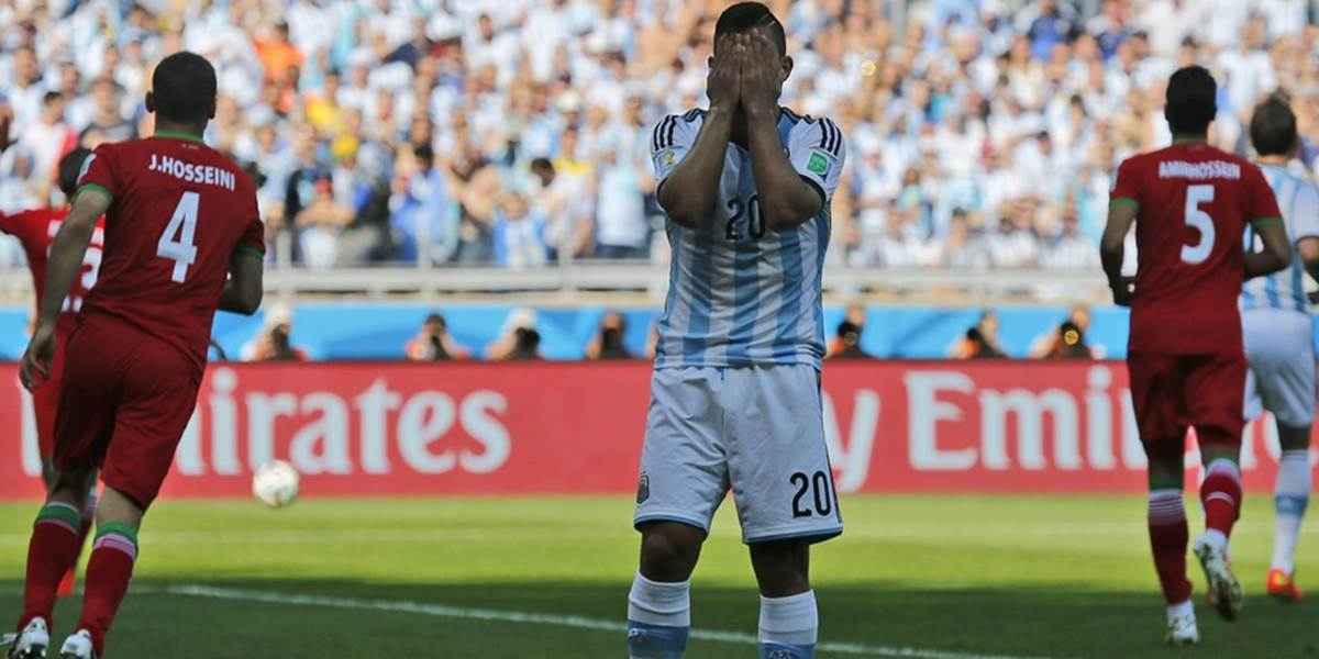 Zranený Agüero nepomôže Argentíne v osemfinále proti Švajčiarsku