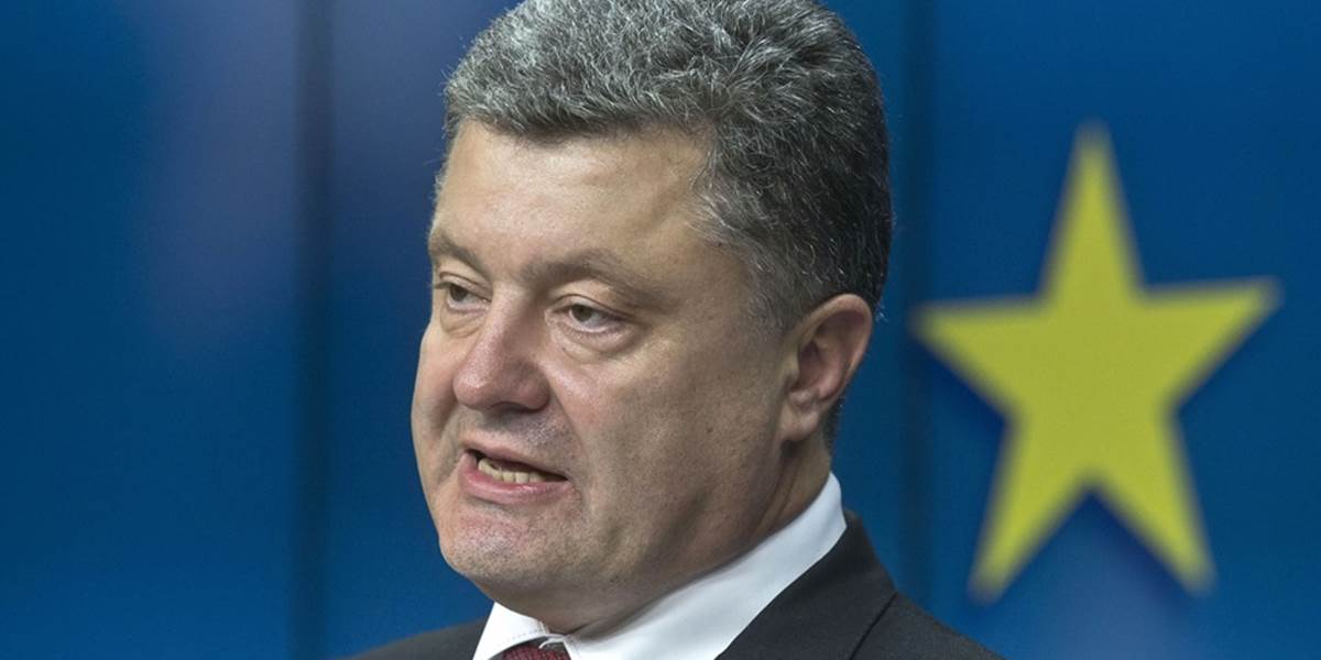 Porošenko: Zmeny v ukrajinskej ústave od základov zmenia štruktúru samosprávy