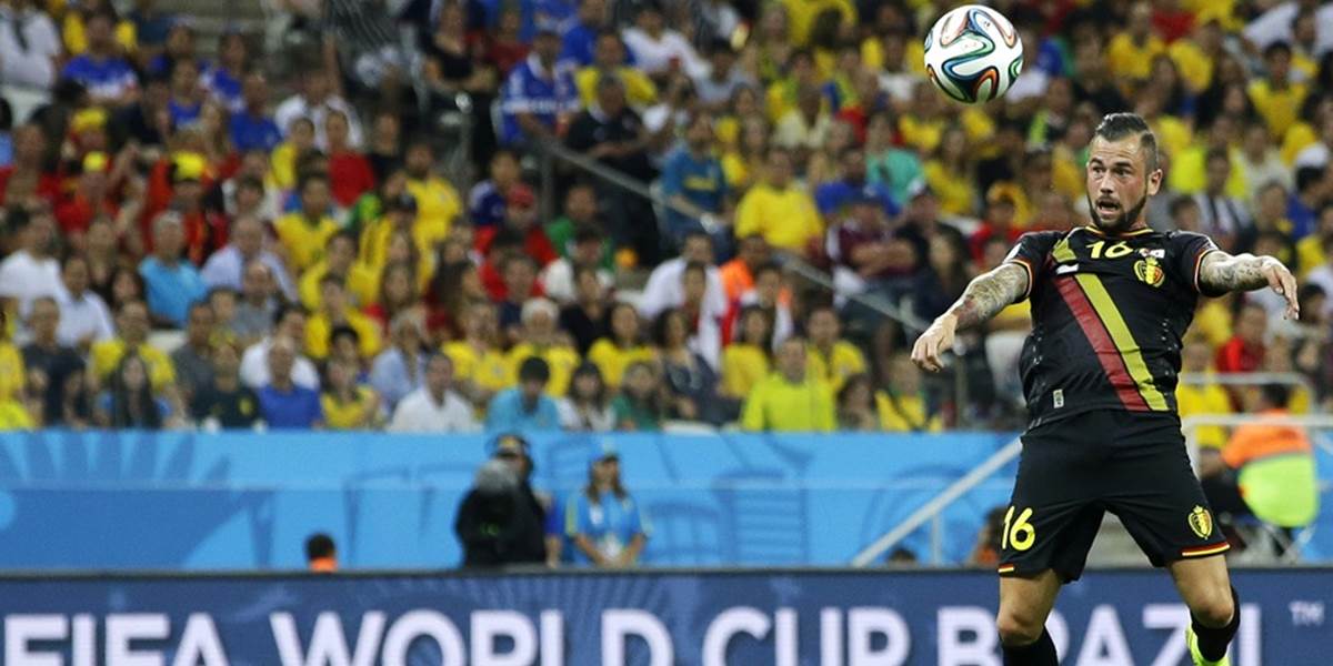Disciplinárka FIFA sa zaoberá hrubým faulom Belgičana Defoura