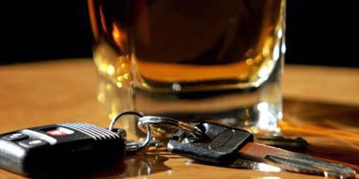 Za volant si počas víkendu sadli viacerí vodiči pod vplyvom alkoholu