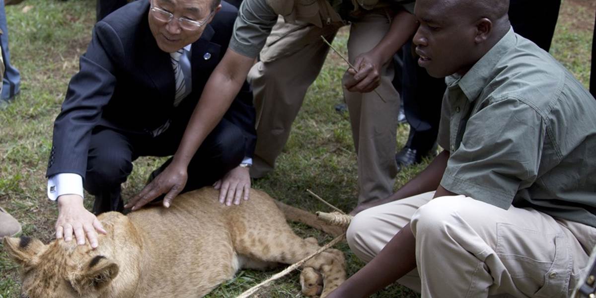 Pan Ki-mun na záver konferencie v Nairobi adoptoval levíča