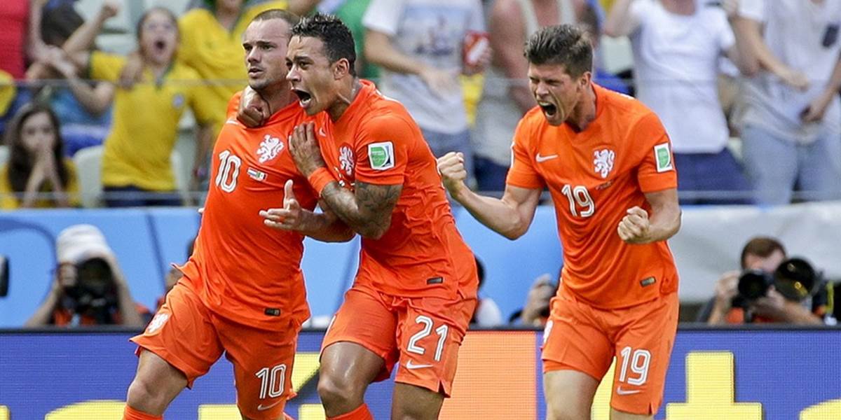 Holandsko zdolalo Mexiko dvoma gólmi v závere zápasu